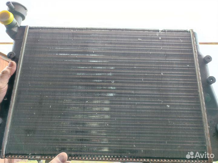 Радиатор охлаждения ваз 2106