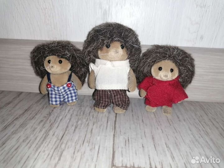 Sylvanian Families ежики семья