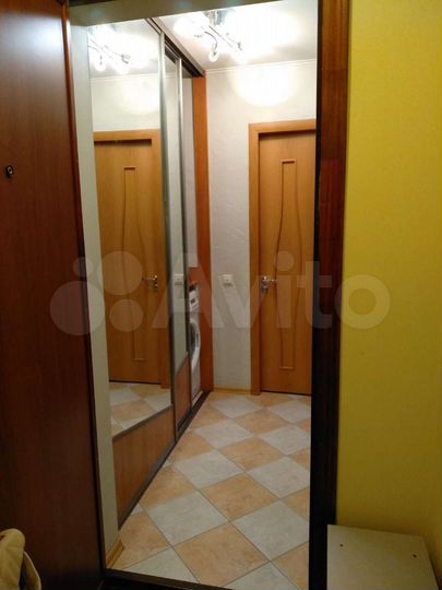 1-к. квартира, 32 м², 1/9 эт.