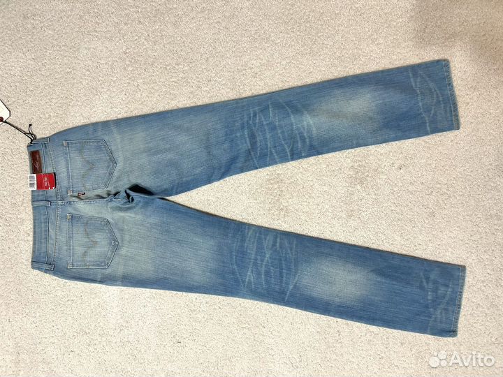 Джинсы levis новые