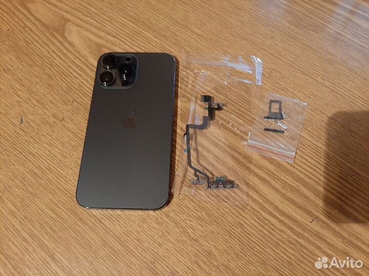 Корпус iPhone XR в стиле iPhone 13pro/14 pro