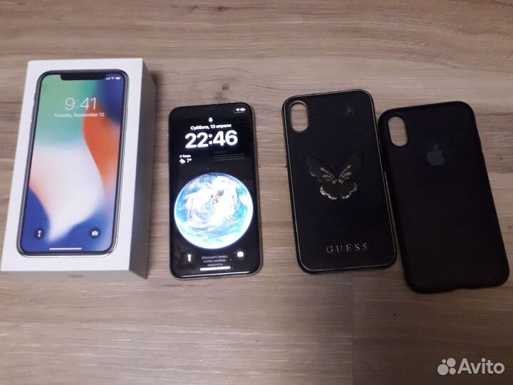 iPhone X, 64 ГБ