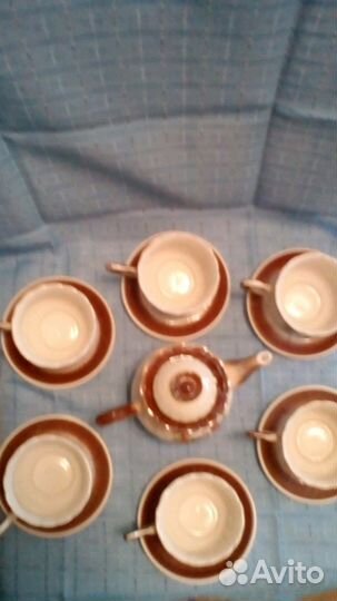 Чайный сервиз. Чайник, кружки