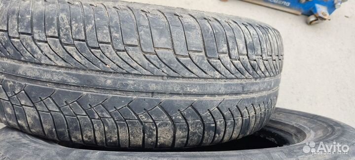 Michelin Latitude Diamaris 215/65 R16