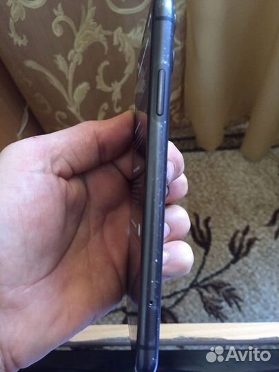 Мобильные телефоны бу iPhone 11