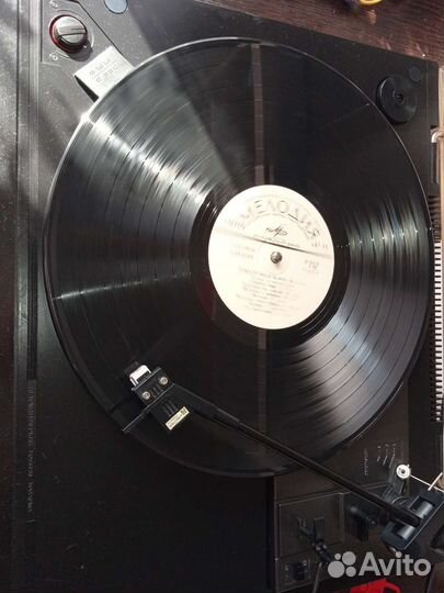Проигрыватель винила вега 122с