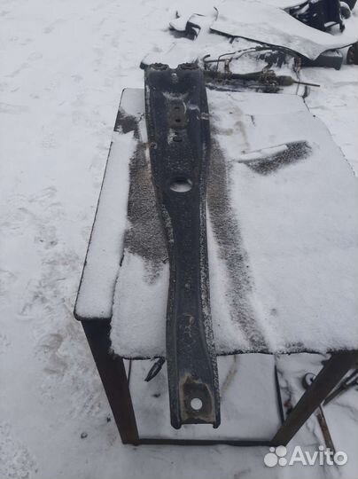 Продольная балка Mazda Famiia BJ