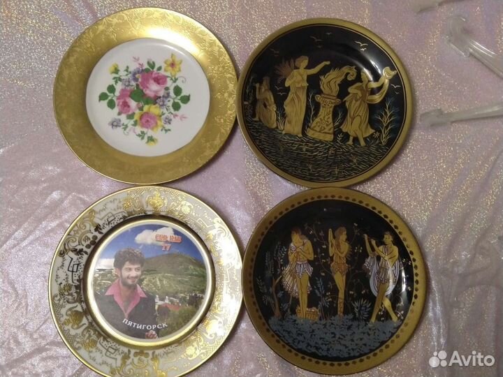 Настенная тарелка