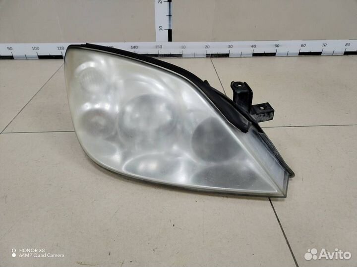 Фара правая Nissan Primera P12 2002-2007