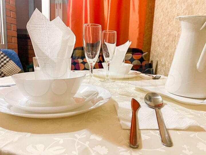 1-к. квартира, 40 м², 8/17 эт.