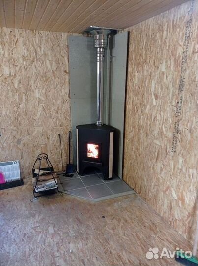 Печь камин на дровах