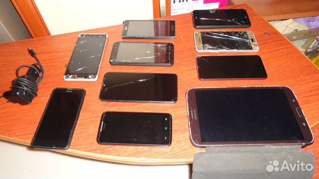 Планшет Самсунг Tab3-16Gb+смарты-9шт. в ремонт