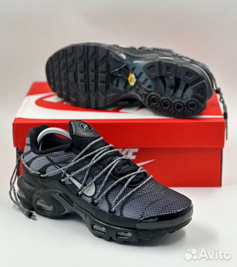 Кроссовки Nike Air Max Plus