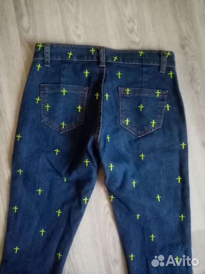 Джинсы на девочку и джинсы на мальчика новые