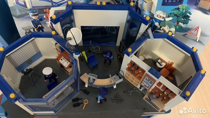 Playmobil 4264 полицейский участок