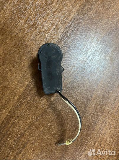 Toyota RAV 4 Датчик парковки