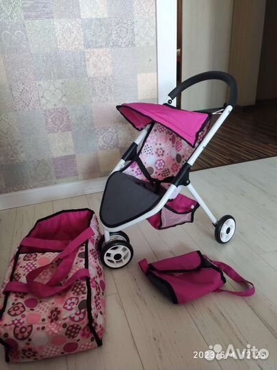 Коляска для кукол