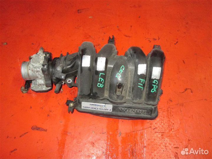 Коллектор впускной Honda Fit GP6 LEB