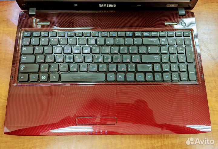 Ноутбук Samsung на Core i5