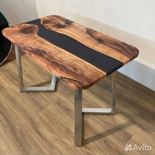 Кухонный стол 'Reliable Brake'