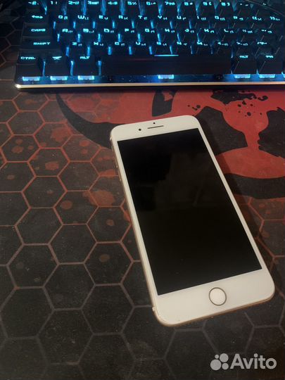 iPhone 8 Plus, 64 ГБ