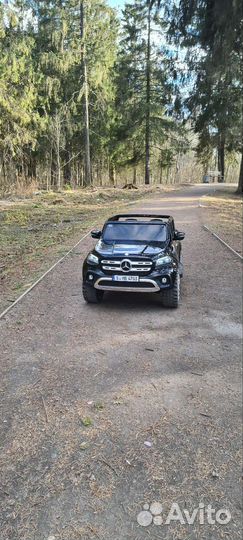 Детский электромобиль Mercedes Х-сlass 4wd