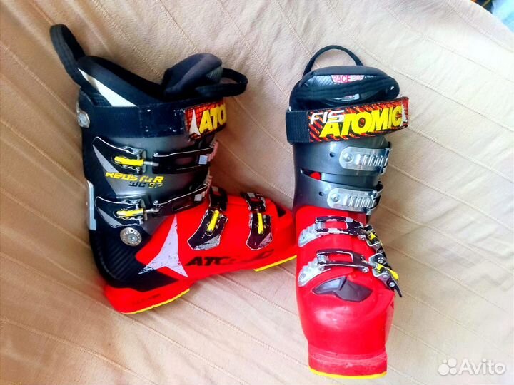 Горнолыжные ботинки Atomic Redster WC 90