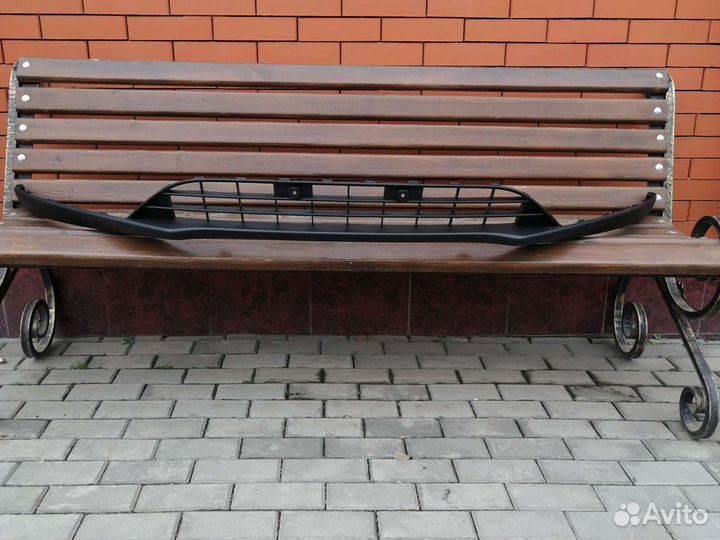 Решетка нижняя /спойлер перед бампера Форд 3 рест