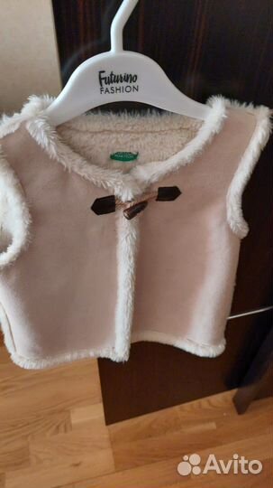 Жилетка меховая детская