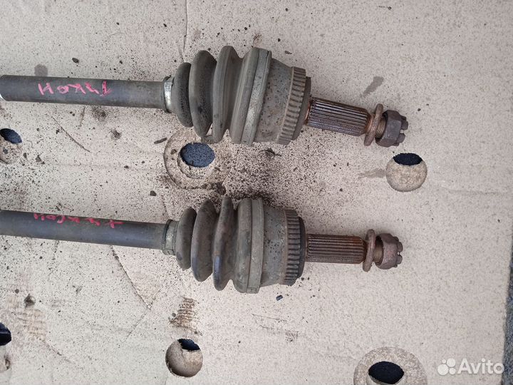 Привода задние Hyundai Tucson Хенде Туксон 2.0 4WD