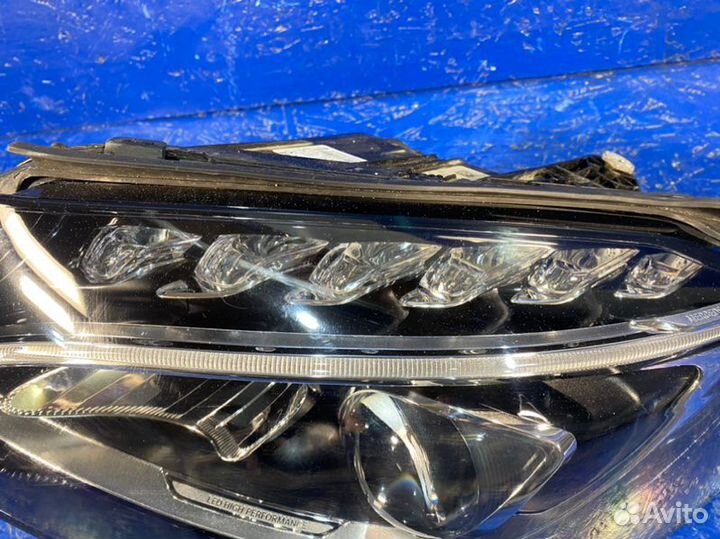 Фара передняя левая Mercedes-Benz C-Class W205