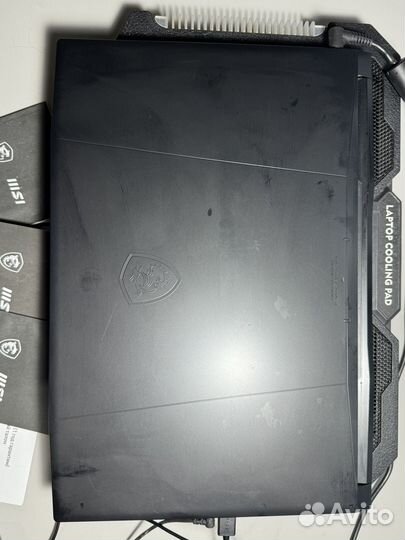 Msi katana b12vfk 463xru