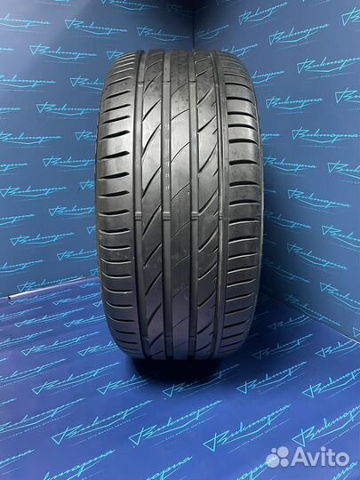 Maxxis Victra Sport VS5 275/40 R20 и 315/35 R20 106Y