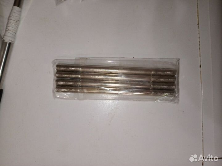 Шпильки на скутер