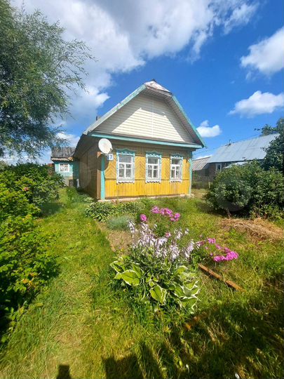 Дом 31,9 м² на участке 10,4 сот.