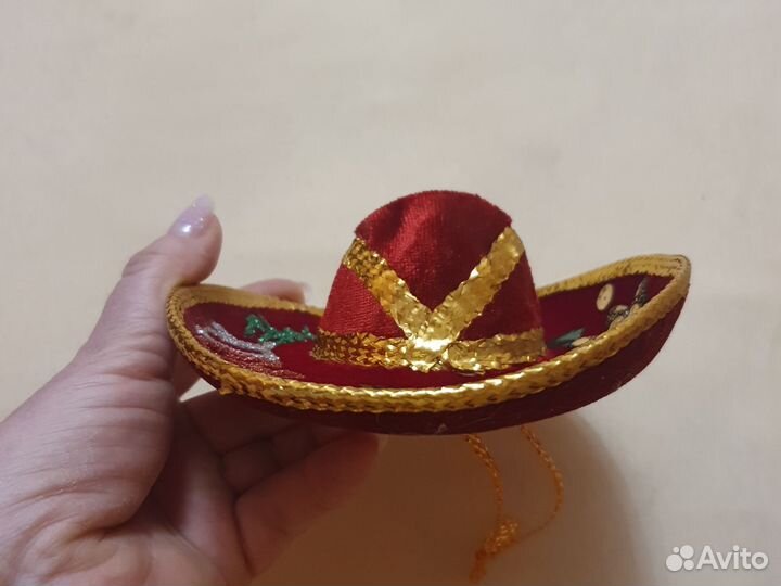 Самбреро сувенир