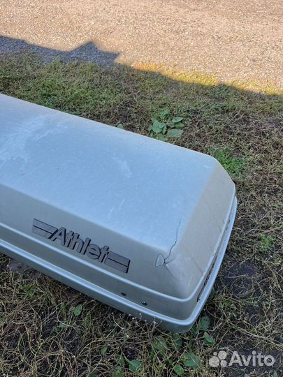 Автомобильный бокс на крышу