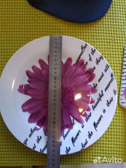 Блюдо с лопаткой