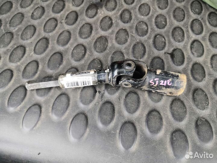 Рулевой карданчик на Toyota-211