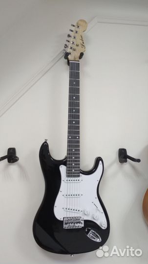 Электрогитара