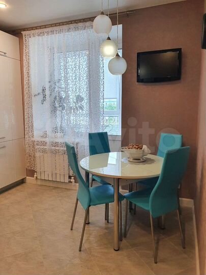 2-к. квартира, 50 м², 1/3 эт.