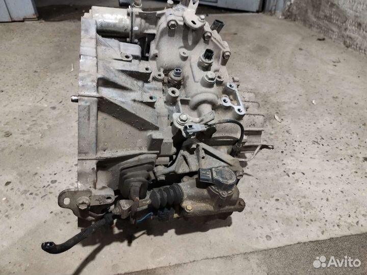 Робот на Toyota Corolla 150,Auris