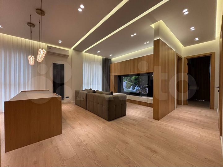 3-к. квартира, 120 м², 4/5 эт.