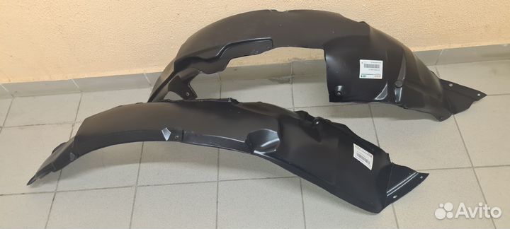 Подкрылок передний левый правый Kyron Кайрон