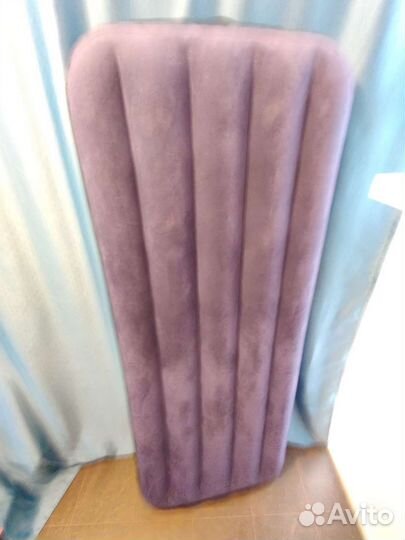 Надувной матрас Intex с насосом