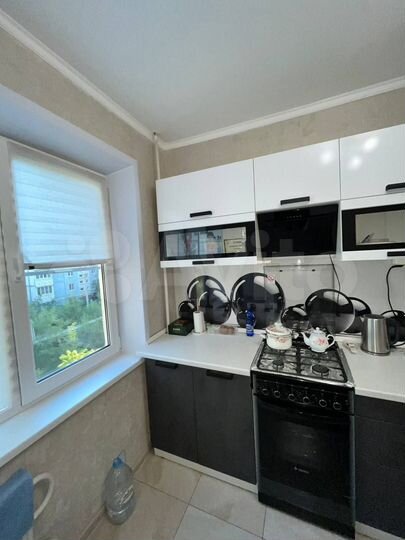 2-к. квартира, 50 м², 4/9 эт.