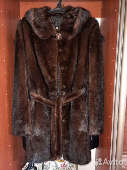 Шуба норковая с капюшоном 42 44