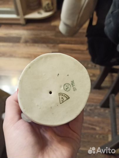 Статуэтка фарфор девушка с косой