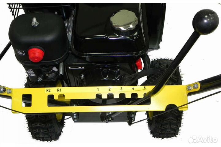 Снегоуборщик Huter SGC 4800B новый