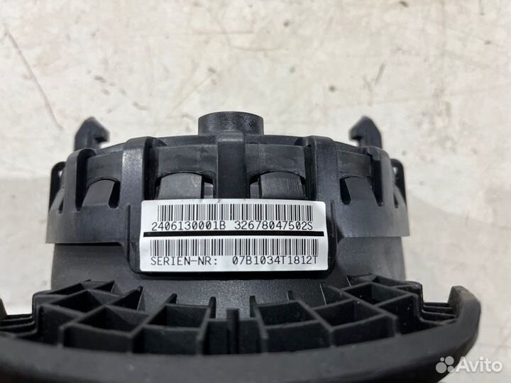 Подушка безопасности в руль Bmw X5 E70 N52B30 2007